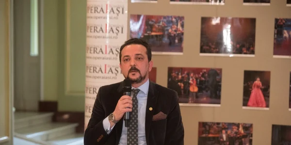 Daniel Şandru Opera Iaşi foto Andrei Luca