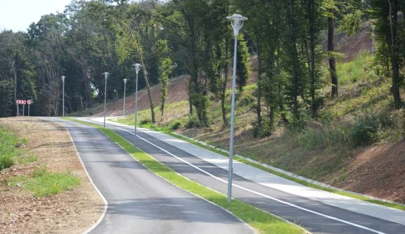 Pista de biciclete de pe dealul Mamut FOTO Adevărul