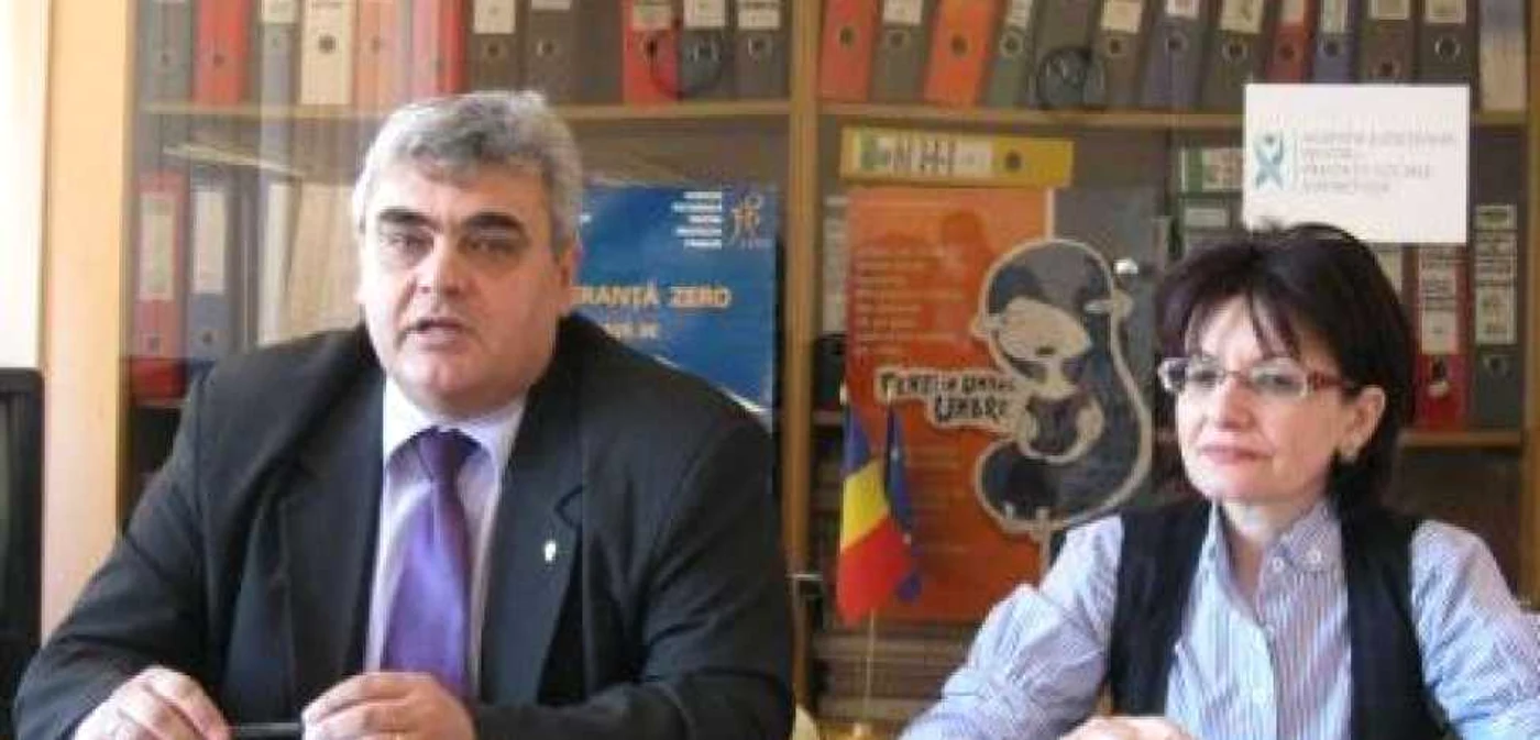 De Ziua Copilului, AJOFM îşi deschide porţile tuturor şomerilor