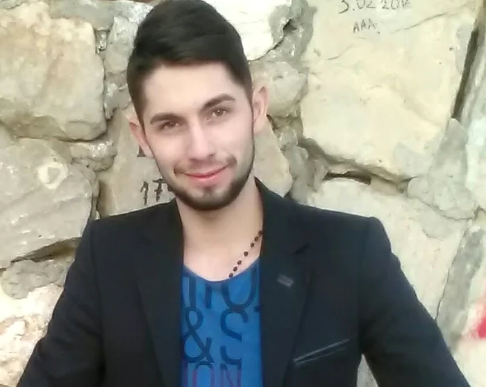 
    Dorin Tomiţă Ungureanu, un profesor cu postări neortodoxe în mediul virtualFoto: Facebook  