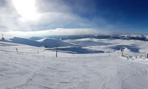 Pârtie de schi în Sinaia FOTO Shutterstock
