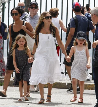 Sarah Jessica Parker & Matthew Broderick Take Their Kids To Tibidabo Amusement Park jpeg