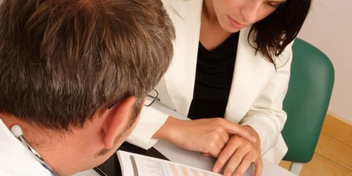 Alegerea celei mai bune metode contraceptive se ia împreună cu medicul, în funcţie de rezultatul analizelor