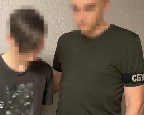 un tanar de 18 ani din ucraina a fost retinut de SBU pentru inalta tradare, a oferit informatii rusilor FOTO SBU UK jpeg
