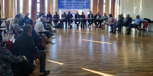 Conferinţei Naţionale a Federaţiei  Foto Facebook FNSA jpeg