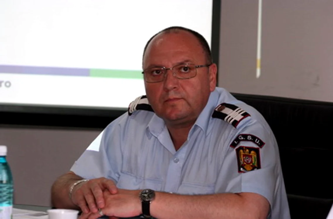 
    Viorel Jianu  