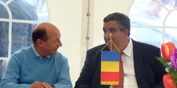 Traian Basescu Regele Cioaba tigani romi FOTO Mediafax