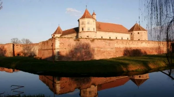 Cetatea Făgăraş a avut aproape 40 000 de turişti anul trecut  Puţini ştiu că edificiul a adăpostit în trecut o celebră închisoare jpeg