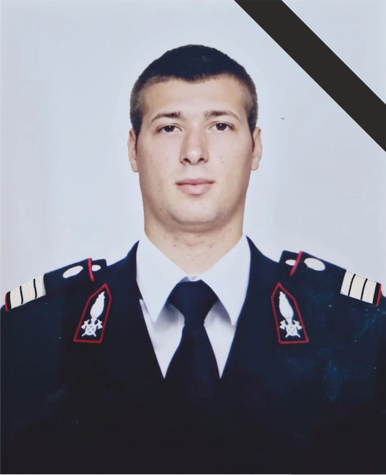 Plutonier major, mort într-un cumplit accident produs în Ungaria. Încerca să ofere ajutor unor șoferi, când a fost spulberat de un microbuz cu numere românești