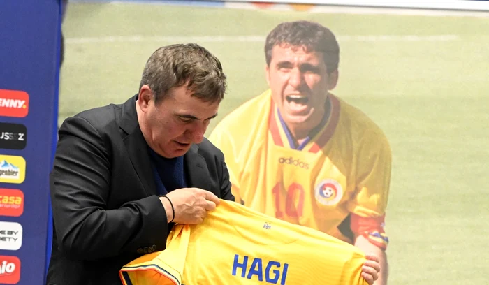 Gheorghe Hagi a venit la națională cu planuri mari (FOTO: Sportpictures)