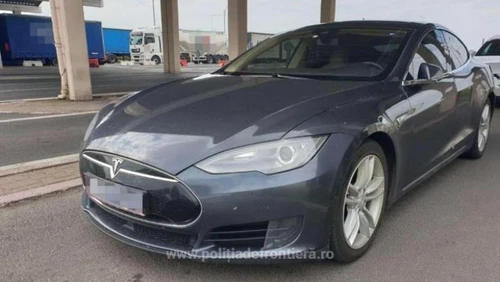 Două mașini Tesla au fost confiscate la vama GiurgiuFOTO: Poliția de Frontieră
