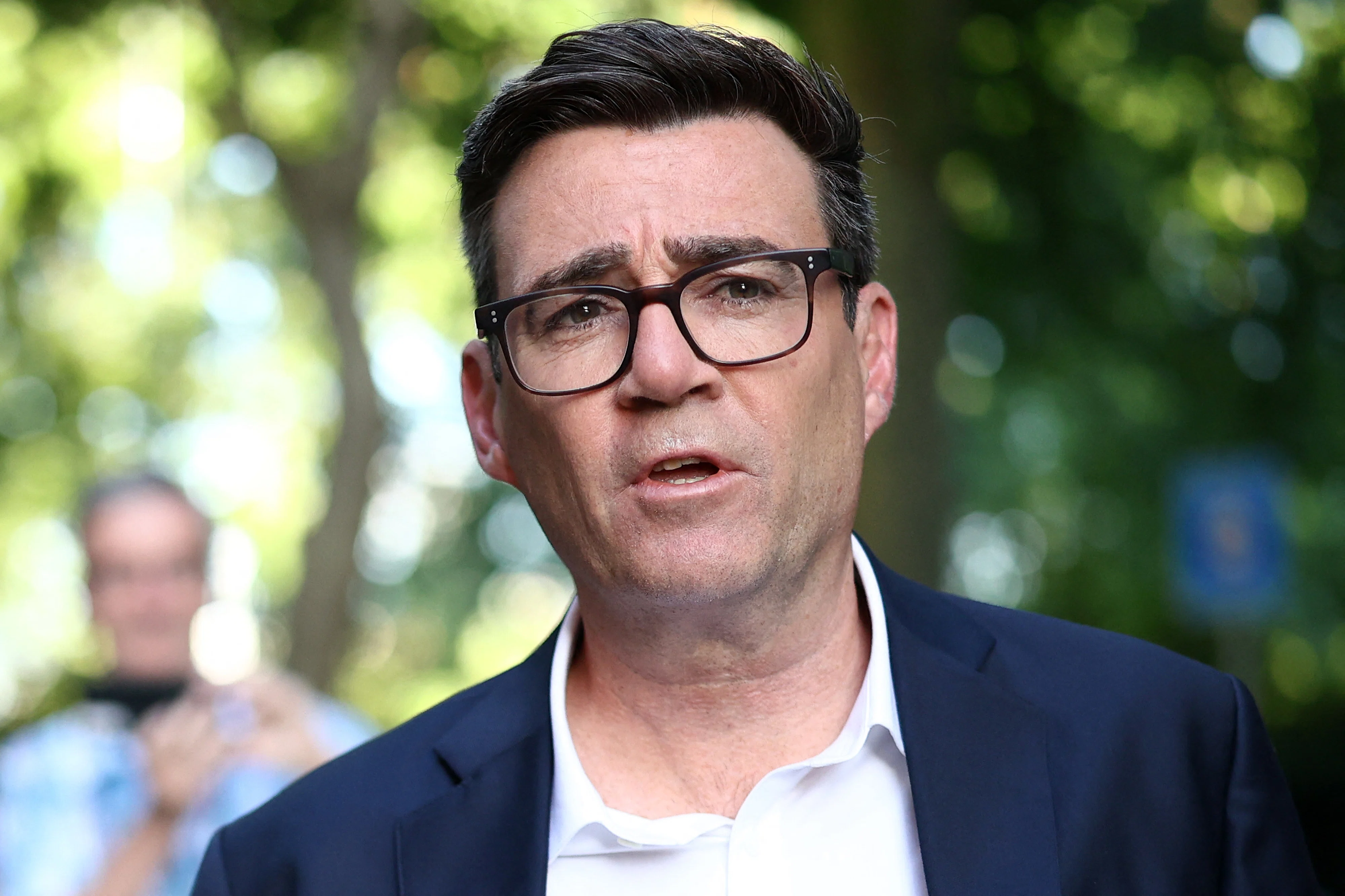 Cine este Andy Burnham, parlamentarul care urmează să devină liderul Partidului Laburist și premierul Marii Britanii