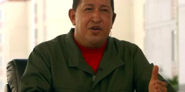 Venezuela: Hugo Chavez le-a cerut militarilor să fie pregătiţi de război