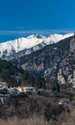 Orașul Litochoro și vârful înzăpezit al muntelui Olimp (© Vasileios Triantafyllou / Protected Area Management Units / UNESCO)
