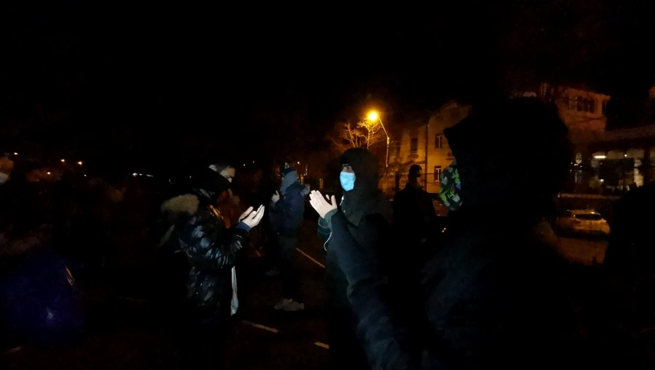 Migranţii care ajung în Timişoara primesc sprijin la biserica baptistă Betel FOTO Ş.Both