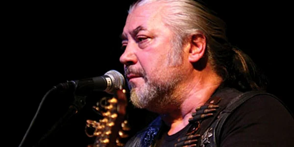 Nicu Covaci si Phoenix vor canta la Timisoara