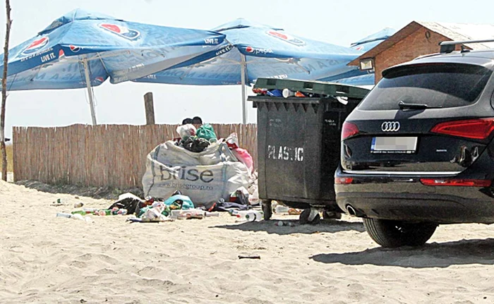 Tomberoanele de gunoi sunt pline și nimeni nu le goleșteFoto: Blitz