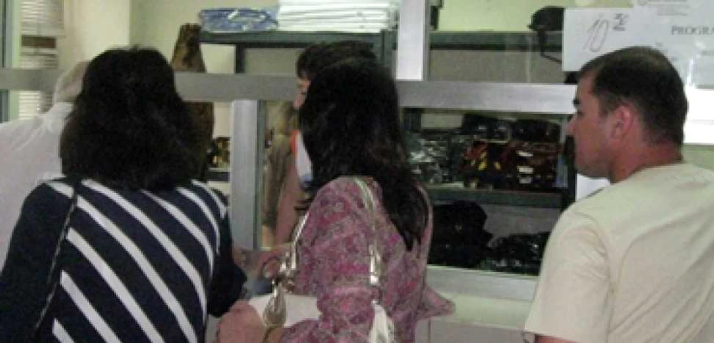 Bacău: Fiscul vinde frigidere,  maşini şi pensiuni