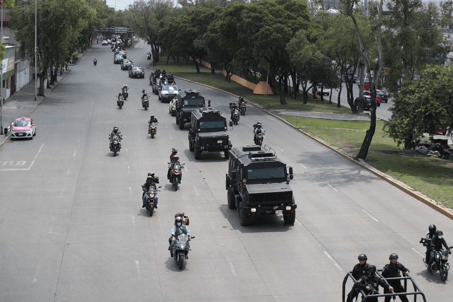 Noua generație de traficanți mexicani „din prima linie” își schimbă stilul: „un alt fel de a povesti despre cum trăim și cum murim în Sinaloa”