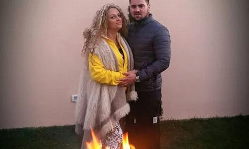 De Crăciun, Sânziana şi Zuluf nu au plecat prea departe de casă de frică să nu nască  jpeg