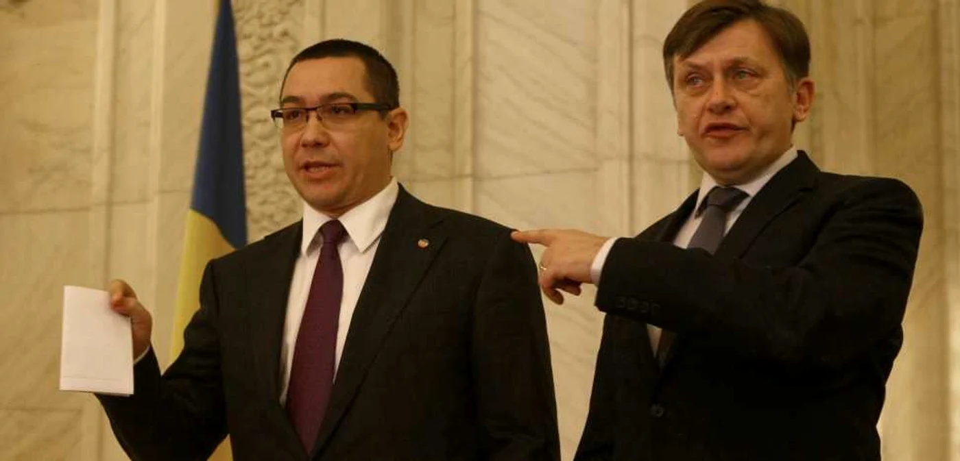 Crin Antonescu îl forţează pe Victor Ponta să ia în mână un cartof fierbinte: legea amnistiei