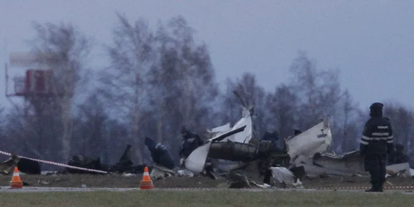 accident rusia avion prabusit kazan FOTO Reuters