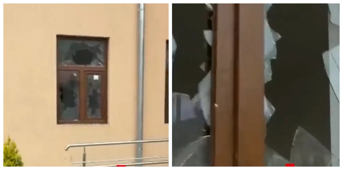 Un bărbat a distrus o primărie din Caraș-Severin / FOTO: captură video