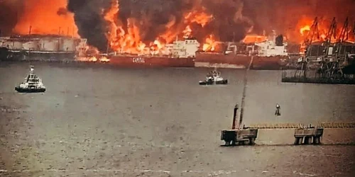 Terminalul Ust Luga în flăcări după un atac ucrainean pe 25 martie FOTO Exilenova jpg