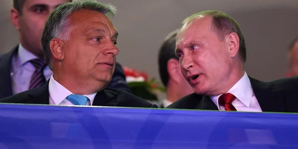 Viktor Orban si Vladimir Putin FOTO EPA-EFE