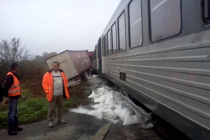 hunedoara accident autotren