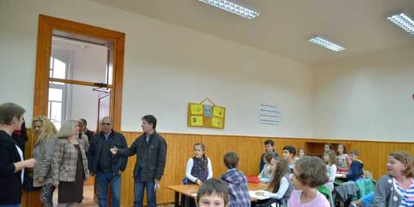 scoala 12 brasov