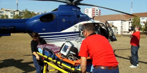 Bistrita: UPDATE : Bebeluşul transportat de SMURD va fi operat la Cluj
