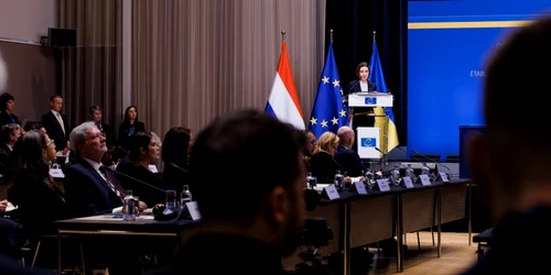 Maia Sandu Haga FOTO Presedinte md jpg