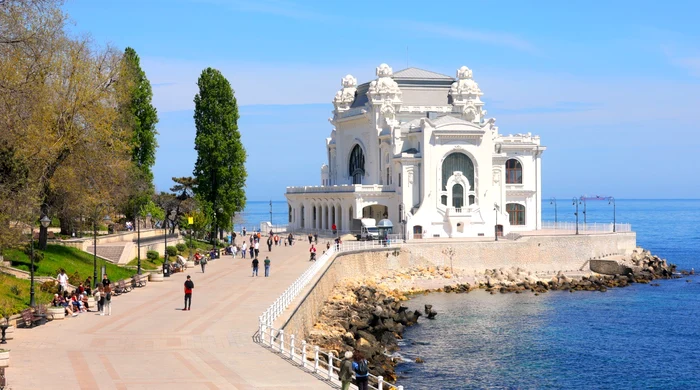 Cazinoul din Constanța atrage turiști cu experiențe de Crăciun / foto: Cazino Constanța