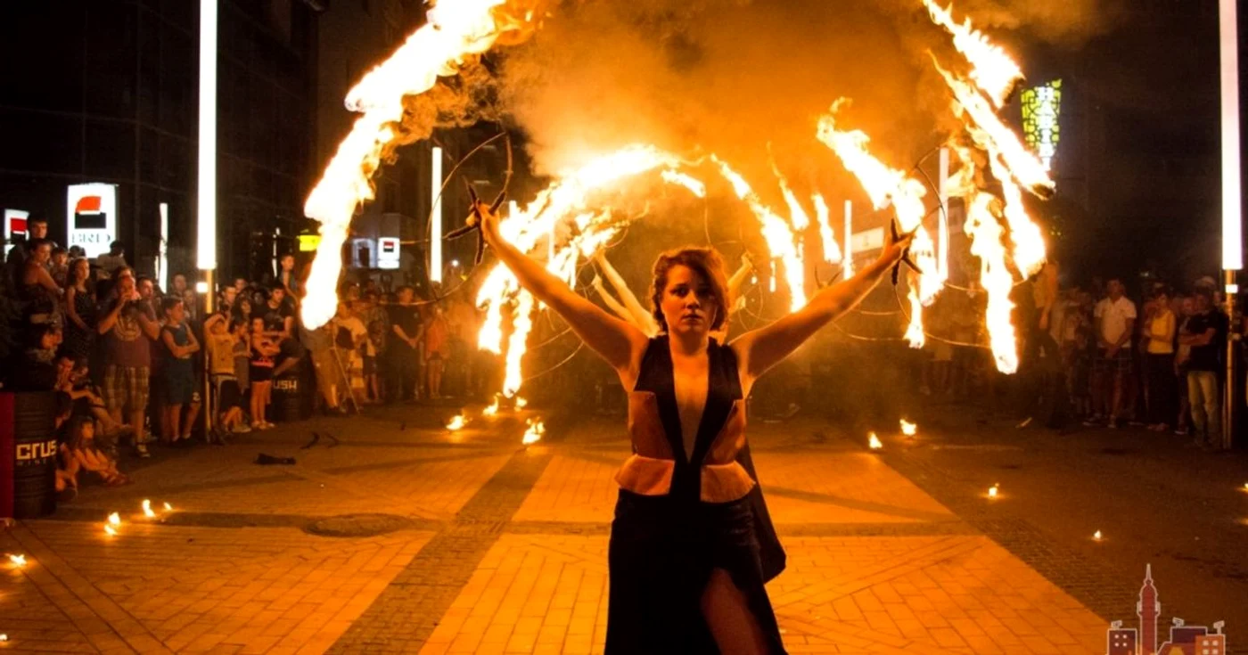 Este vorba despre un spectacol compex cu foc FOTO arhivă