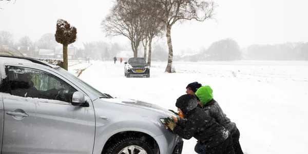 Furtuna Darcy loveşte Germania şi Olanda. FOTO EPA-EFE