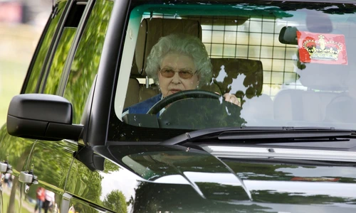 1 regina elisabeta a ii a jpg jpeg