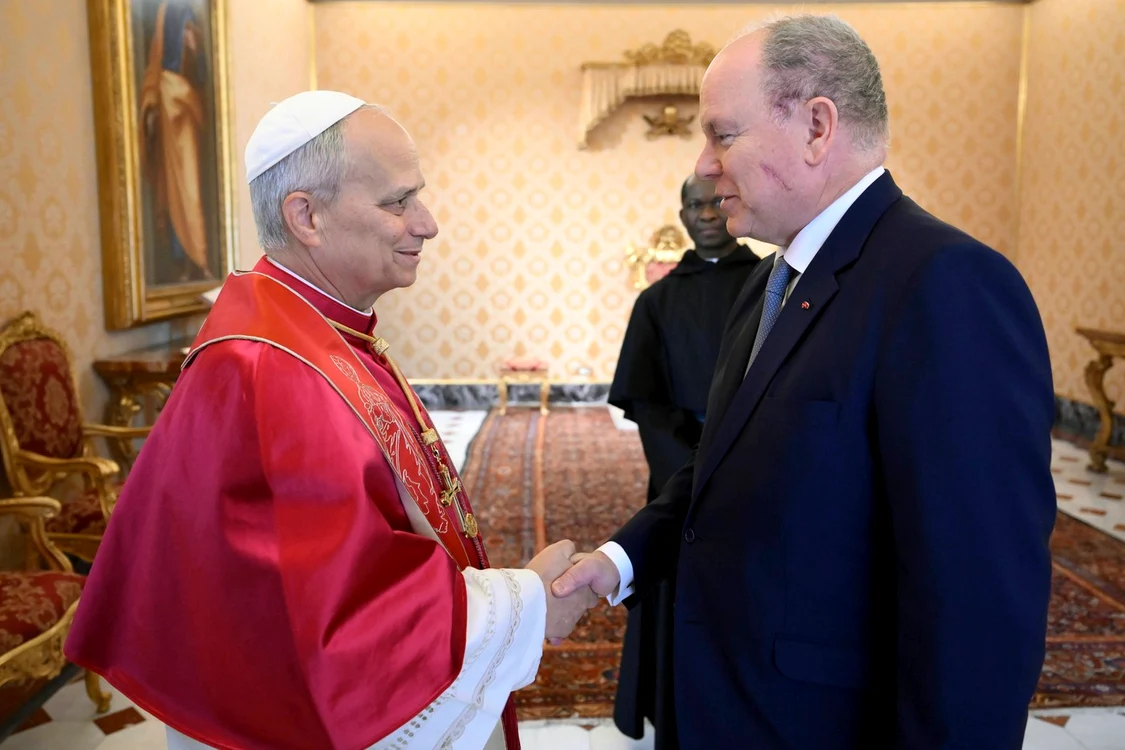 Prințul Albert și Papa Leon foto profimedia jpg