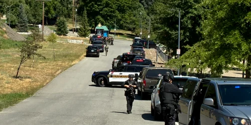 pompieri impuscati i timpul unei interventii foto x jpeg