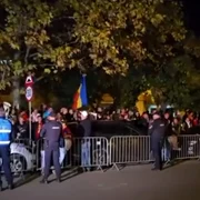 protest Arestul Central captură video  Facebook jpg