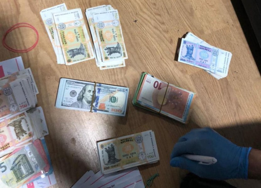 Noi percheziții la Blocul Victorie al lui Ilan Șor. O persoană implicată în compromiterea alegerilor, reținută
