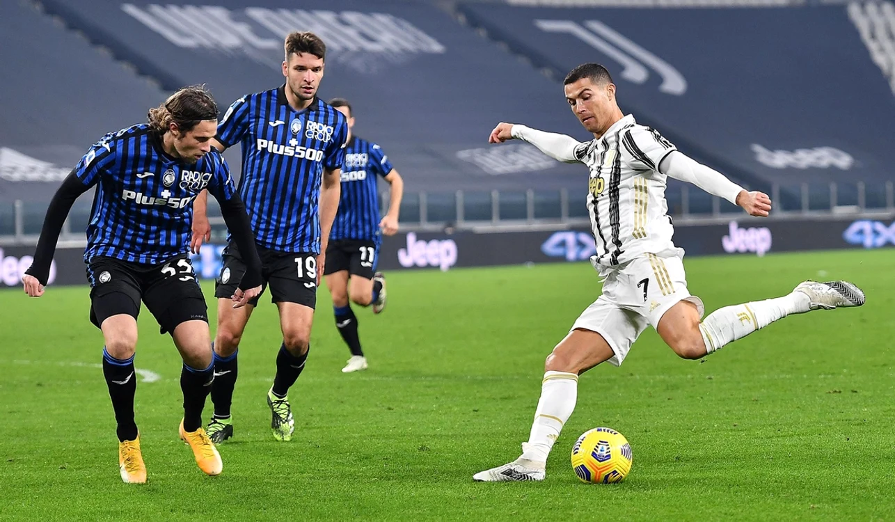 Cristiano Ronaldo are de primit 10 milioane de euro de la Juventus (FOTO: EPA)