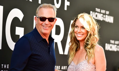 Kevin Costner și Christine Baumgartner, Getty (1) jpg