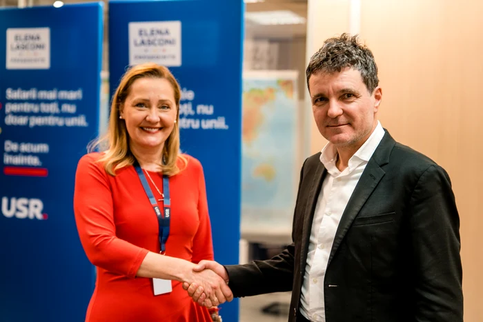 Nicușor Dan și-a anunțat intenția de a candida la finalul anului 20204 FOTO Facebook/Elena Lasconi 