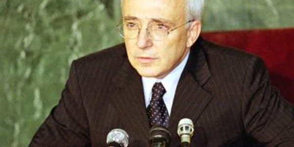 Isărescu nu vrea să fie premier