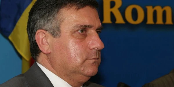 Gheorghe Funar, secretar general al PRM.