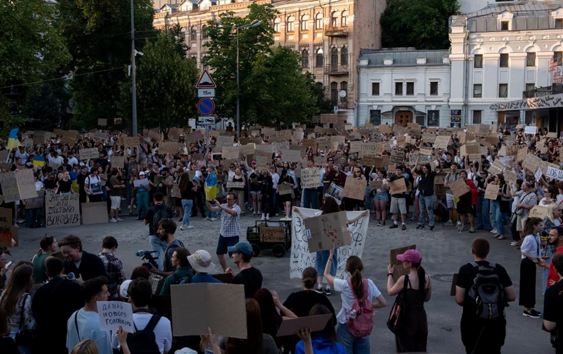 Ucrainenii protestează după demiterea lui Fedorov FOTO Capură Suspilne Kyiv