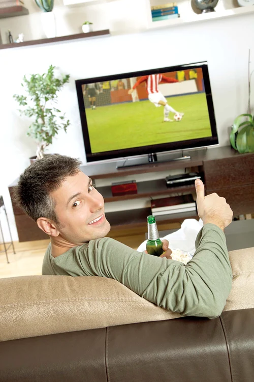 
    Companiile de cablu au preţuri diferite de retransmisie a posturilor Look TV şi Look Plus  