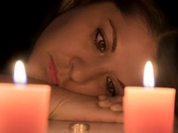 
    Amintirea fostei iubite poate să strice legătura dintre voi dacă nu adopţi atitudinea potrivităfoto: shutterstock  