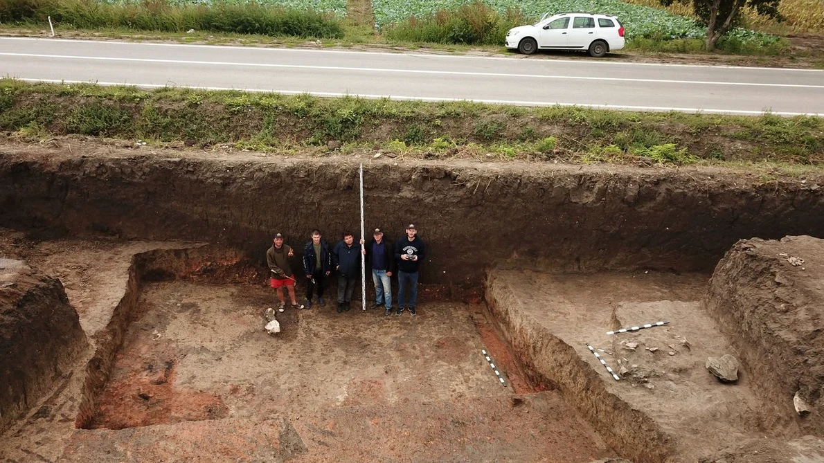 Descoperiri arheologice în situl la Costești-Gârlea (© Facebook / Agenția Națională Arheologică)